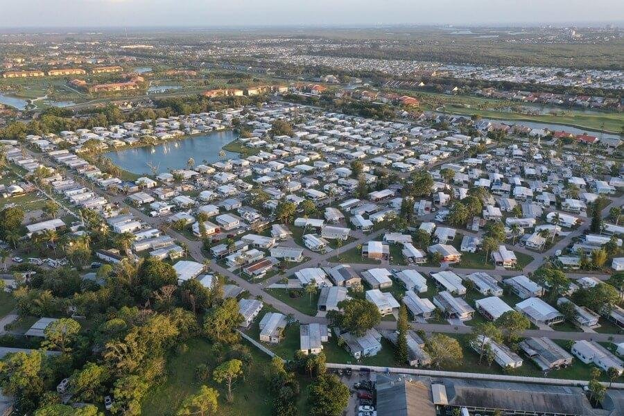 4. HOW INSURANCE AND RISK PROTECTION WORK IN U.S. REAL ESTATE - REIT Project